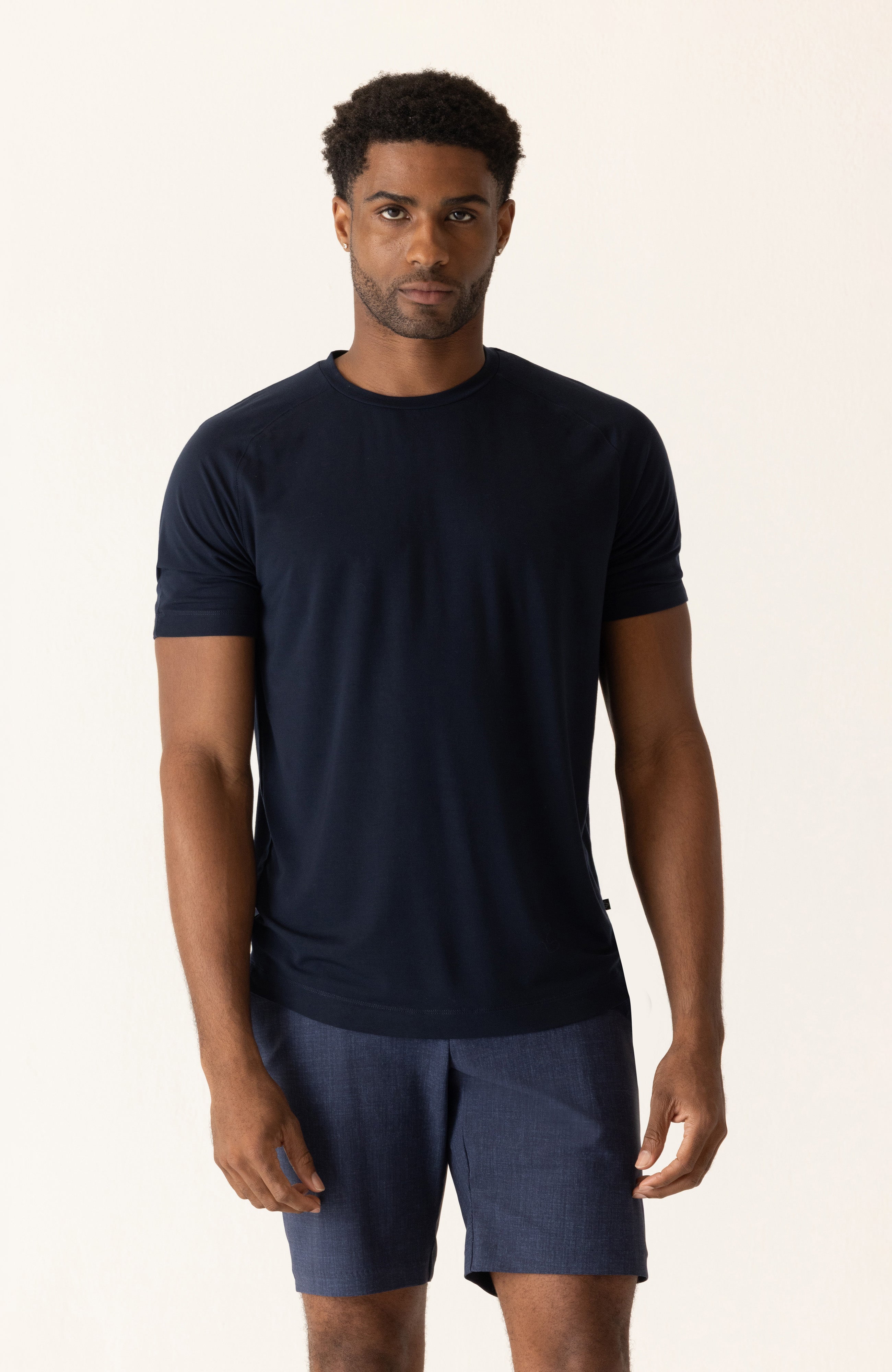 Short Sleeve Raglan Scallop Crew T-Shirt In Soft Techno Jersey