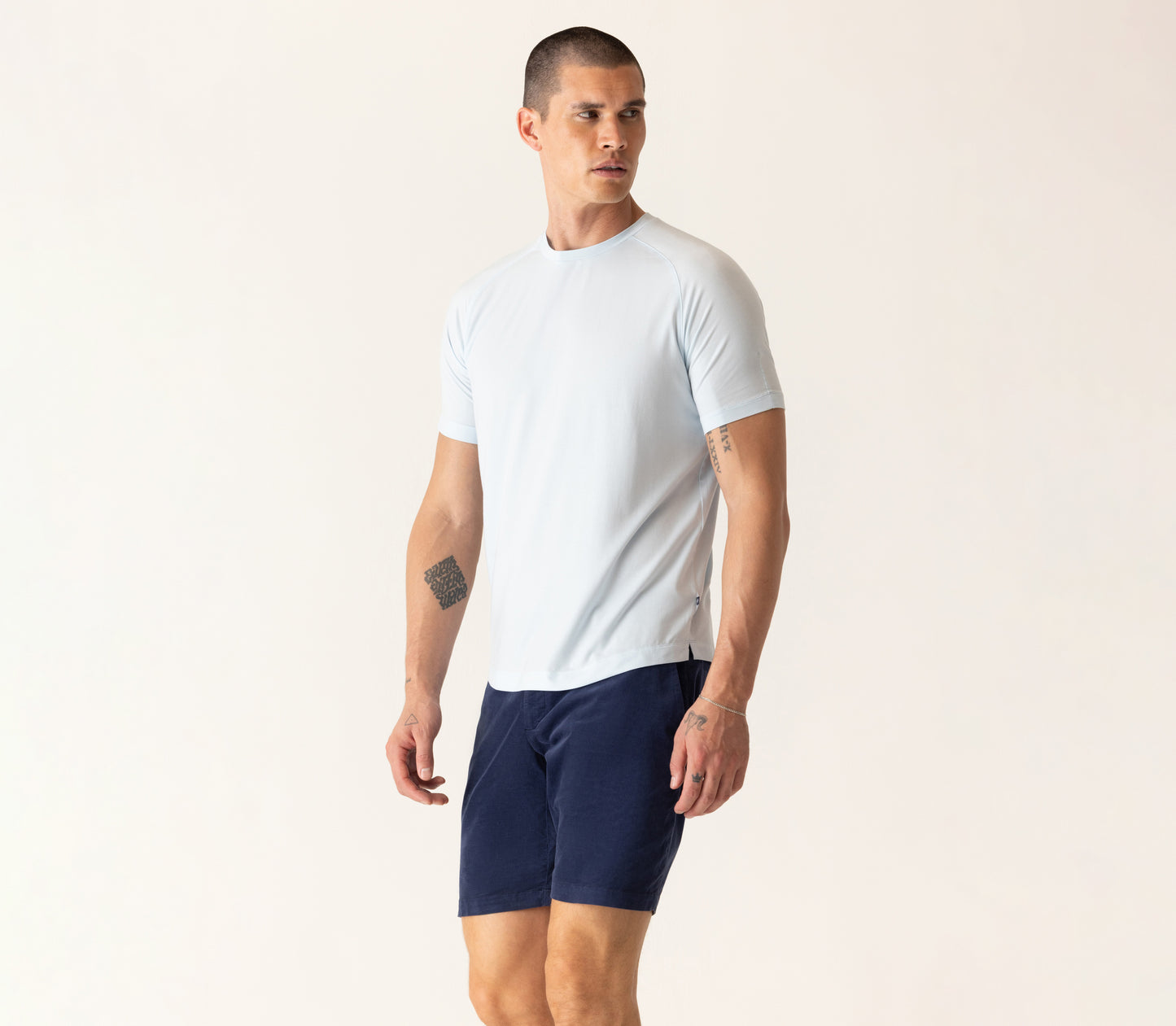 Short Sleeve Raglan Scallop Crew T-Shirt In Soft Techno Jersey