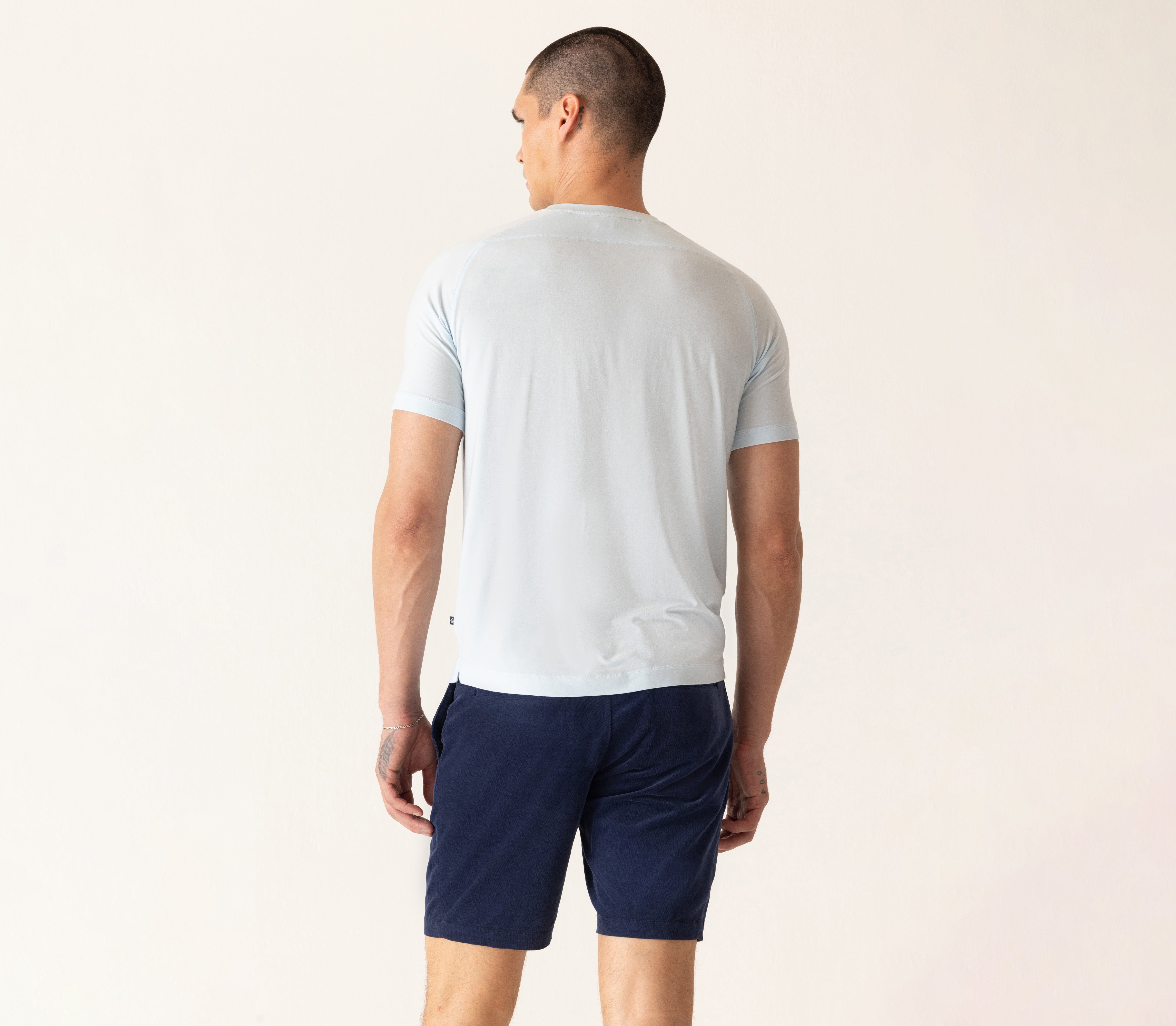 Short Sleeve Raglan Scallop Crew T-Shirt In Soft Techno Jersey